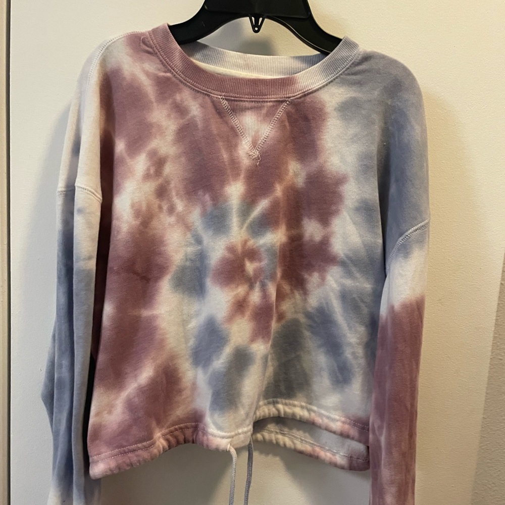 Crew neck